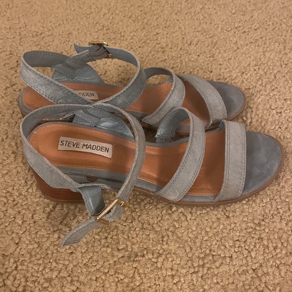 Steve Madden heels - Picture 2 of 4